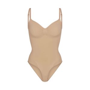 SKIMS Sculpting Body Suit- Clay 2x 3x
